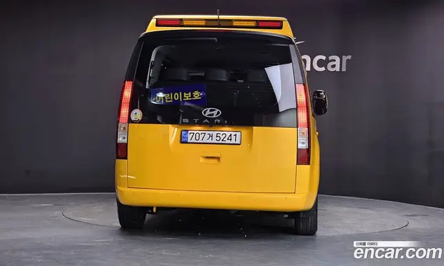 Hyundai Staria 2025 3.5 автомат (гидро), миниатюра 4