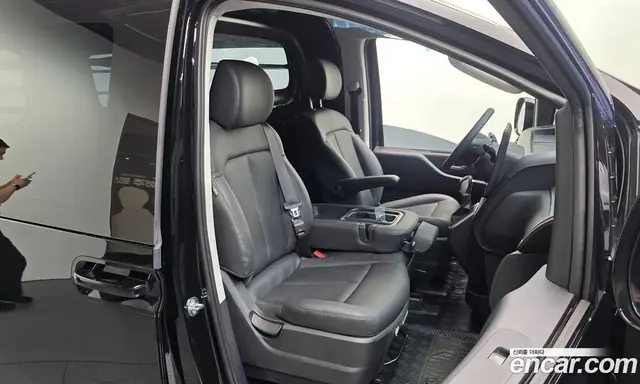 Hyundai Staria 2025 2.2 автомат (гидро), миниатюра 11