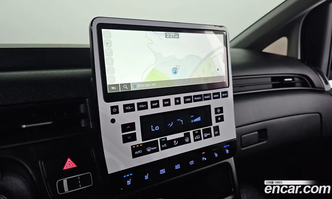 Hyundai Staria 2025 3.5 автомат (гидро), фото 16