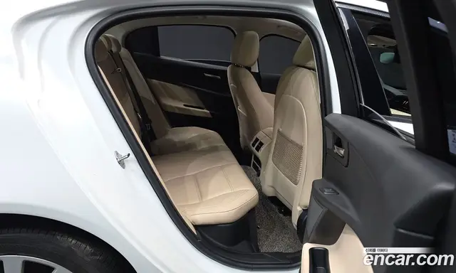Jaguar XE 2019 2.0 автомат (гидро), миниатюра 12