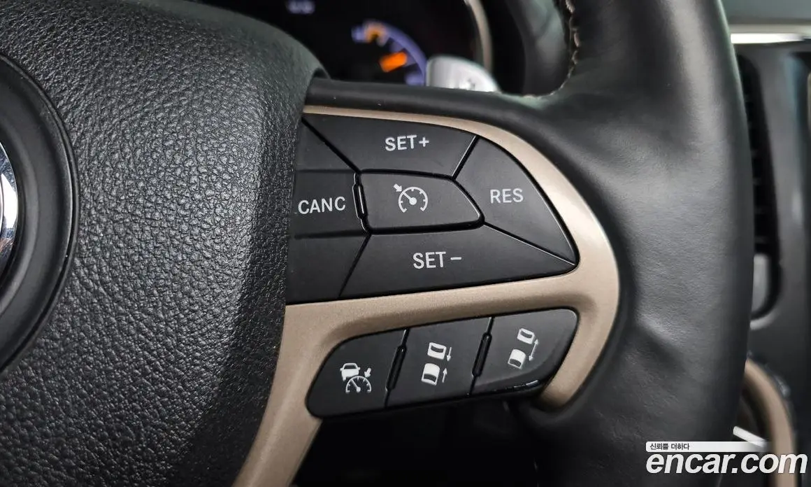 Jeep Cherokee 2015 3.0 автомат (гидро), фото 16