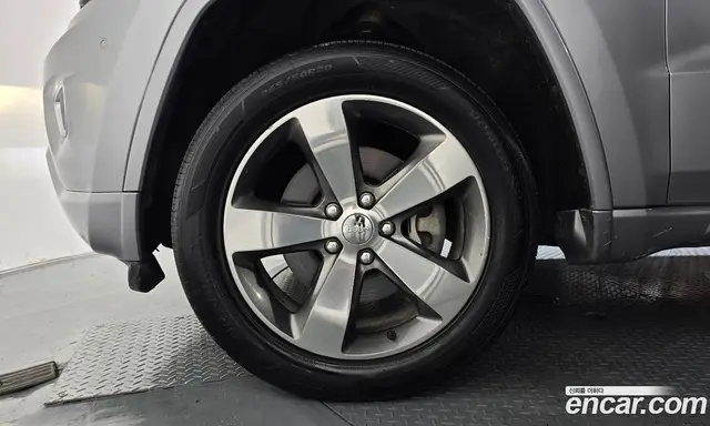 Jeep Cherokee 2015 3.0 автомат (гидро), миниатюра 5
