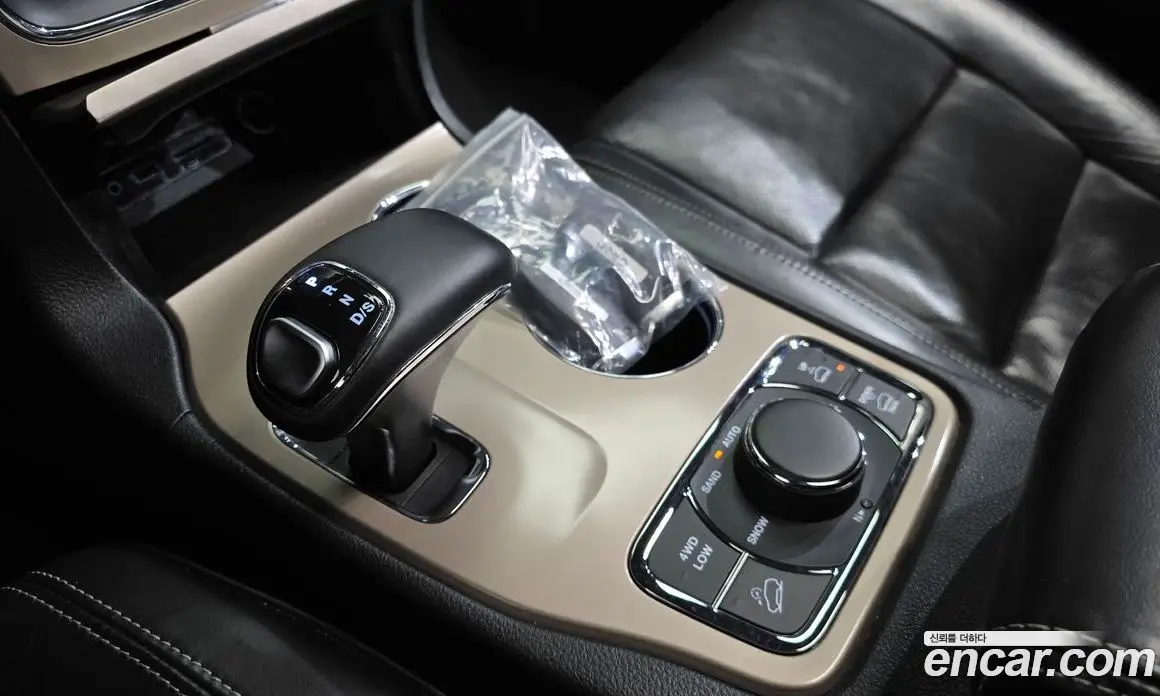 Jeep Cherokee 2015 3.0 автомат (гидро), фото 9