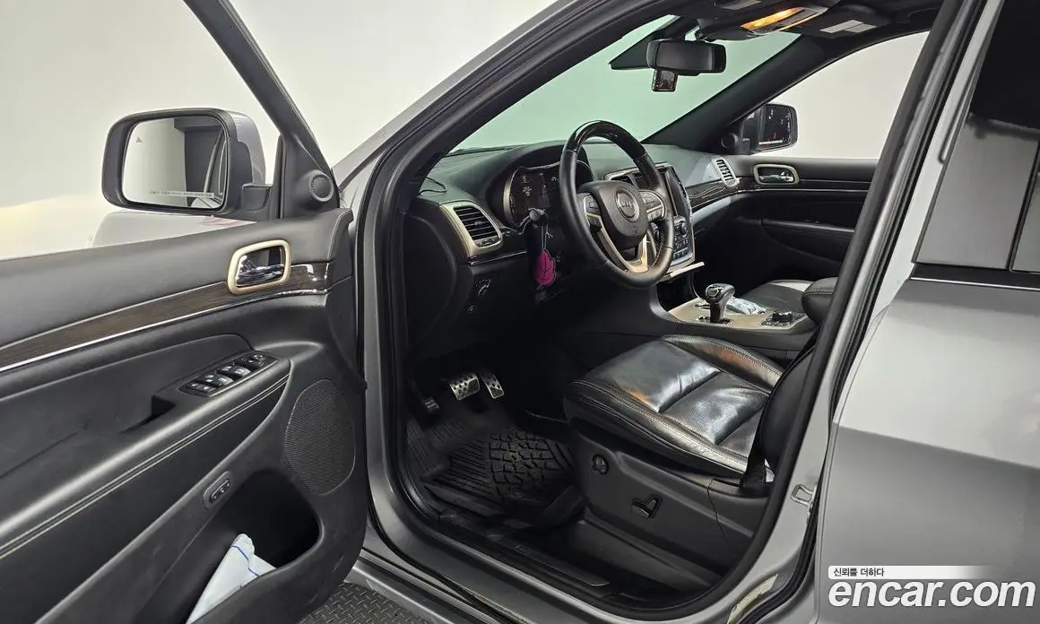 Jeep Cherokee 2015 3.0 автомат (гидро), фото 10