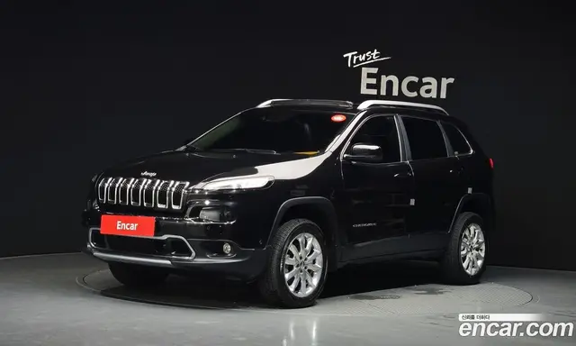 Jeep Cherokee, 2015, 228 308 км