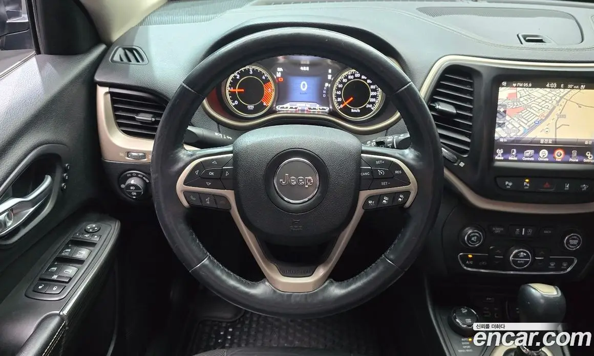 Jeep Cherokee 2015 2.0 автомат (гидро), фото 13