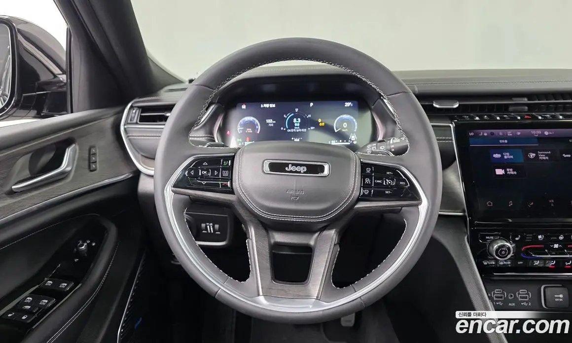 Jeep Cherokee 2023 3.6 автомат (гидро), фото 12
