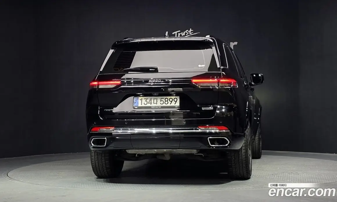Jeep Cherokee 2023 3.6 автомат (гидро), фото 4
