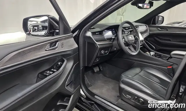 Jeep Cherokee 2023 3.6 автомат (гидро), миниатюра 10