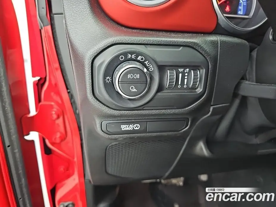 Jeep Gladiator 2021 3.6 автомат (гидро), фото 17