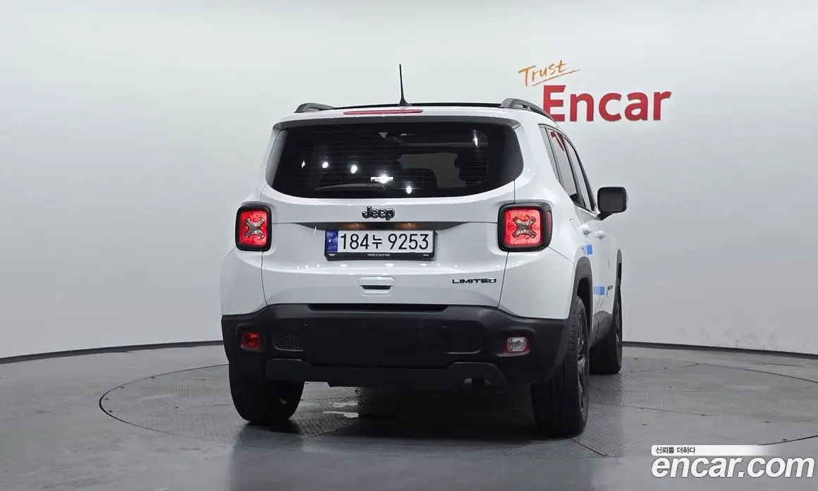 Jeep Renegade 2022 1.3 автомат (гидро), фото 4