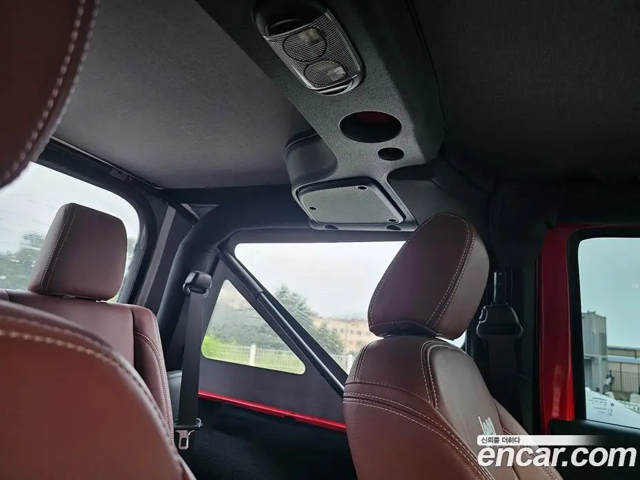 Jeep Wrangler 2017 3.6 автомат (гидро), фото 17
