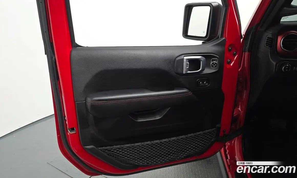 Jeep Wrangler 2022 2.0 автомат (гидро), фото 14