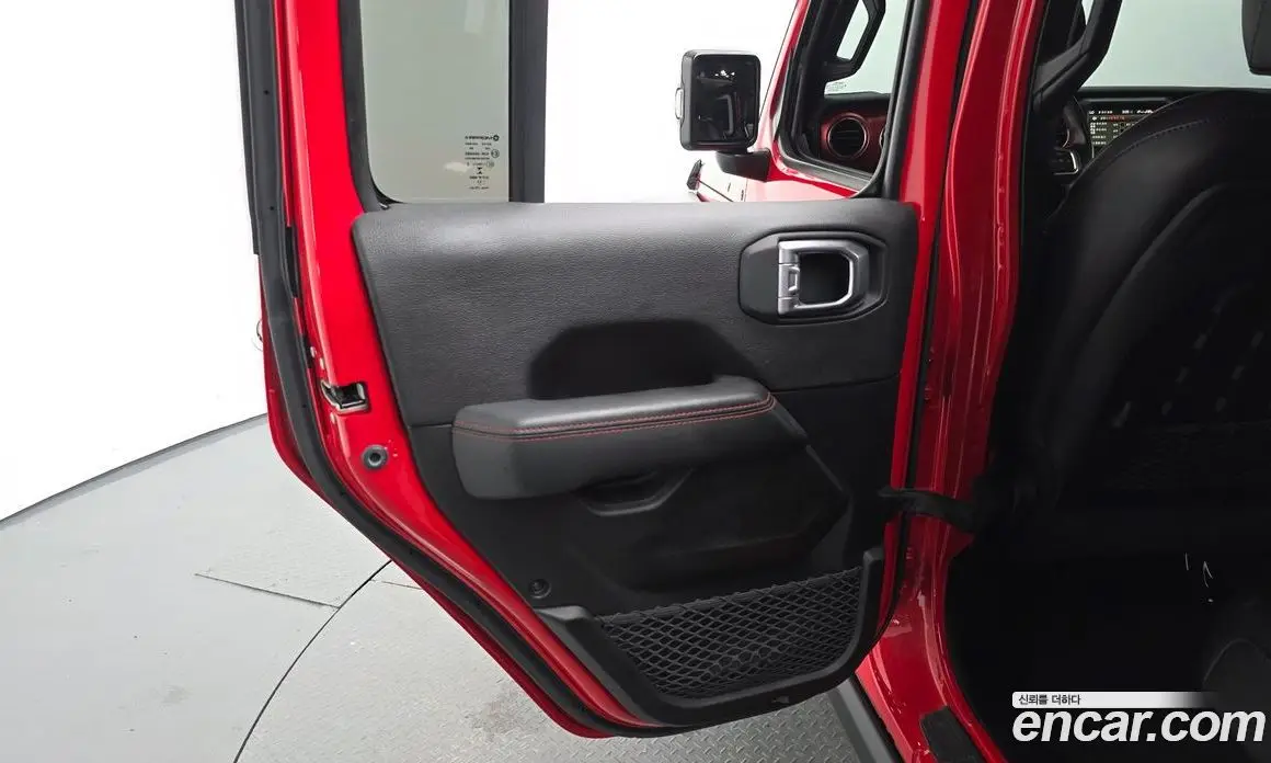 Jeep Wrangler 2022 2.0 автомат (гидро), фото 15