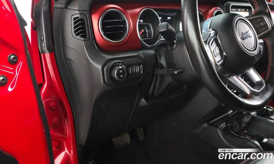 Jeep Wrangler 2022 2.0 автомат (гидро), фото 19