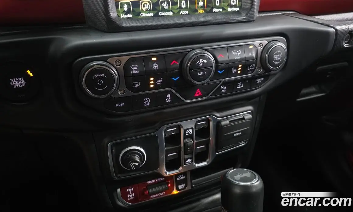 Jeep Wrangler 2022 2.0 автомат (гидро), фото 23