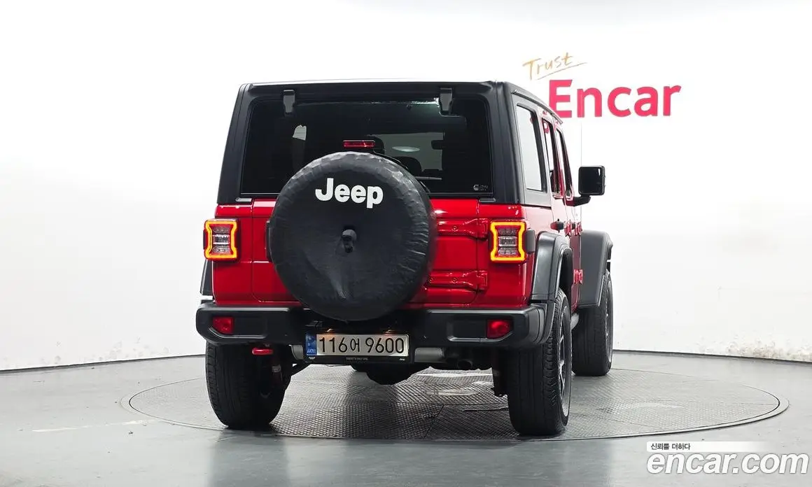 Jeep Wrangler 2022 2.0 автомат (гидро), фото 4