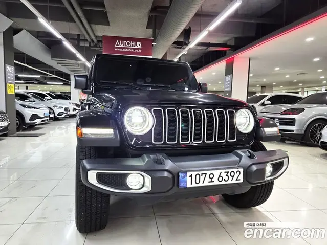 Jeep Wrangler 2024 2.0 автомат (гидро), миниатюра 1