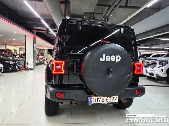 Jeep Wrangler 2024 2.0 автомат (гидро), миниатюра 4