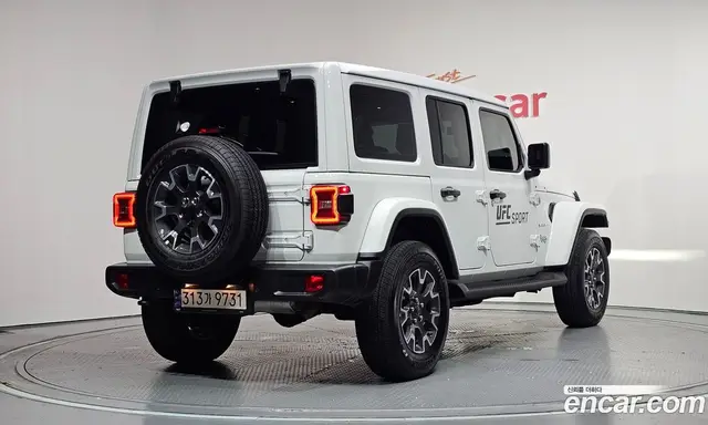 Jeep Wrangler 2024 2.0 автомат (гидро), миниатюра 2