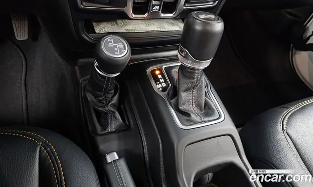 Jeep Wrangler 2024 2.0 автомат (гидро), миниатюра 12