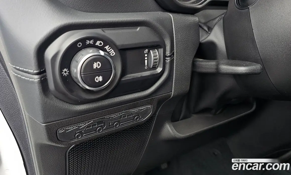 Jeep Wrangler 2024 2.0 автомат (гидро), фото 20