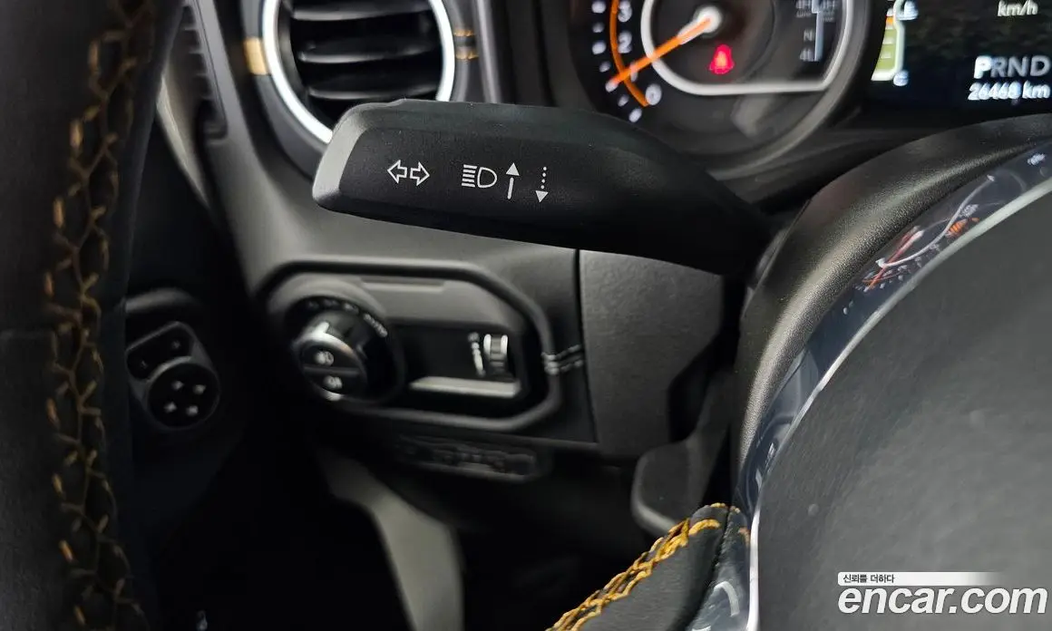 Jeep Wrangler 2024 2.0 автомат (гидро), фото 27