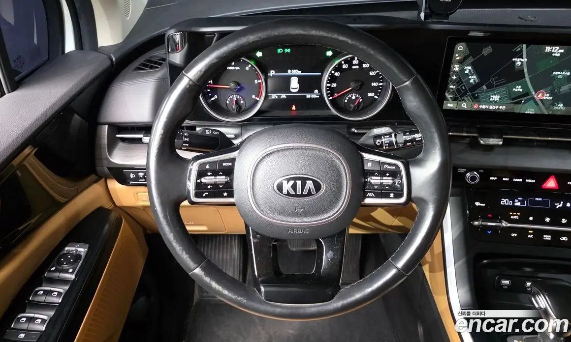 Kia Carnival 2021 2.2 автомат (гидро), фото 20