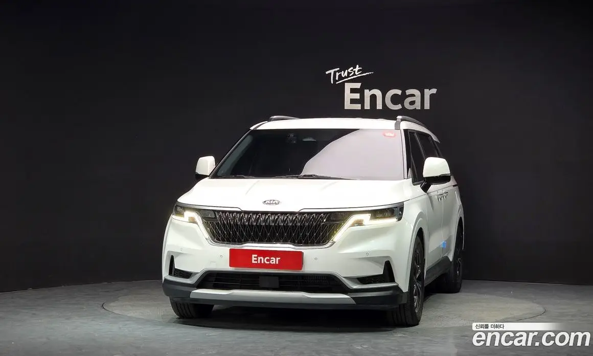 Kia Carnival 2021 2.2 автомат (гидро), фото 3