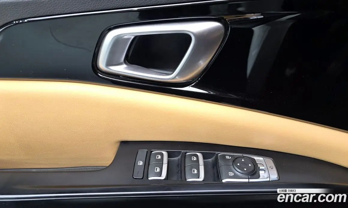 Kia Carnival 2021 2.2 автомат (гидро), фото 29