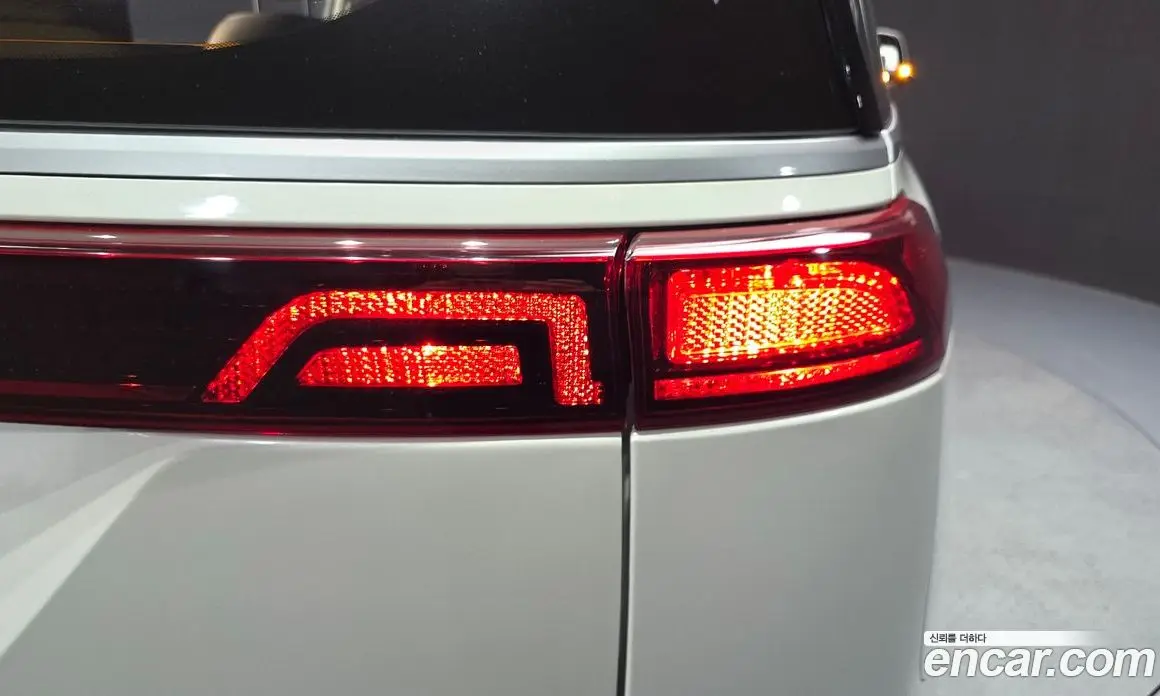 Kia Carnival 2021 2.2 автомат (гидро), фото 9