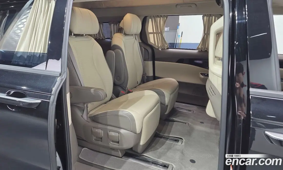 Kia Carnival 2021 3.5 автомат (гидро), фото 17