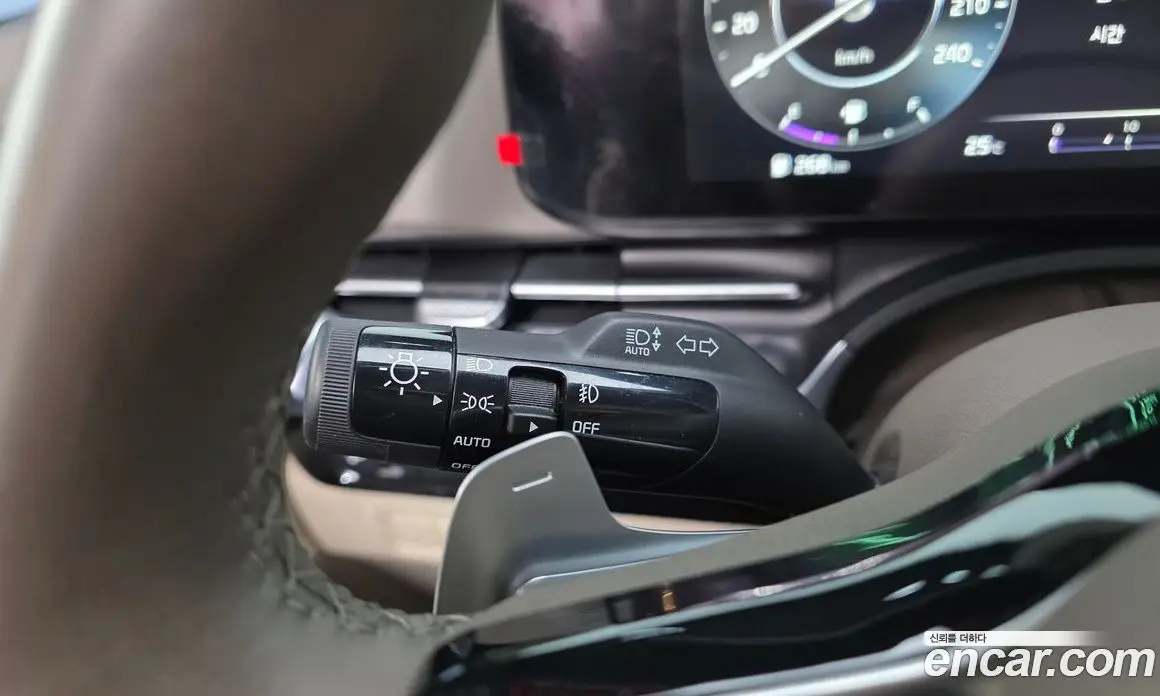Kia Carnival 2021 3.5 автомат (гидро), фото 30