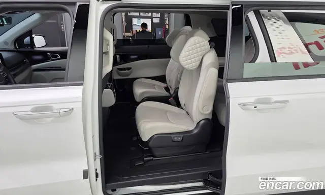 Kia Carnival 2022 3.5 автомат (гидро), миниатюра 11