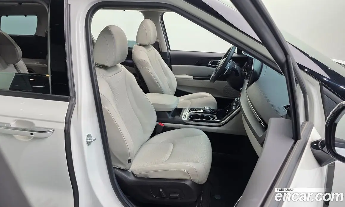 Kia Carnival 2022 3.5 автомат (гидро), фото 12