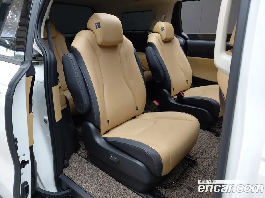 Kia Carnival 2022 3.5 автомат (гидро), фото 17
