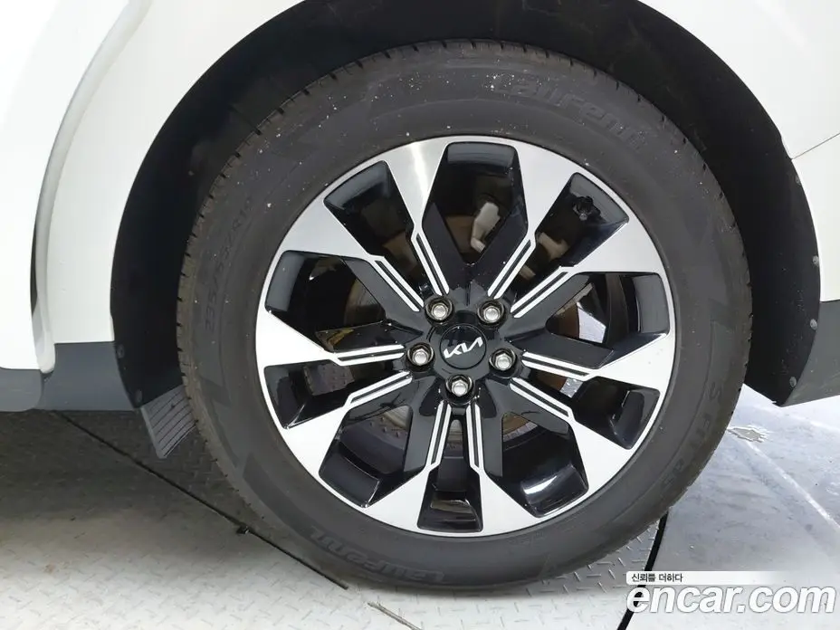 Kia Carnival 2022 3.5 автомат (гидро), фото 7
