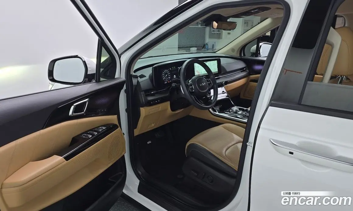 Kia Carnival 2023 2.2 автомат (гидро), фото 12