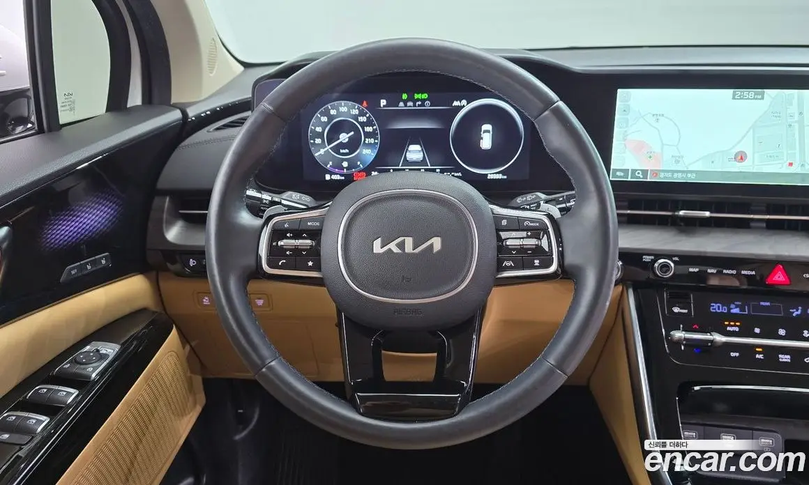 Kia Carnival 2023 2.2 автомат (гидро), фото 17