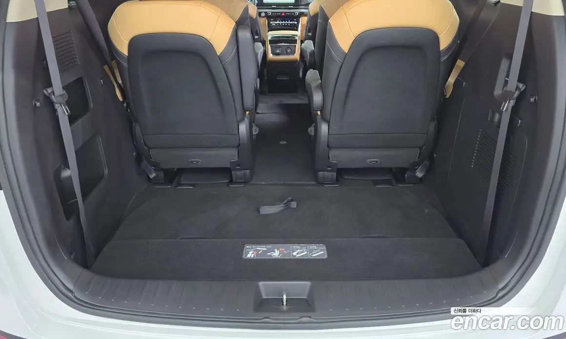 Kia Carnival 2023 2.2 автомат (гидро), фото 22