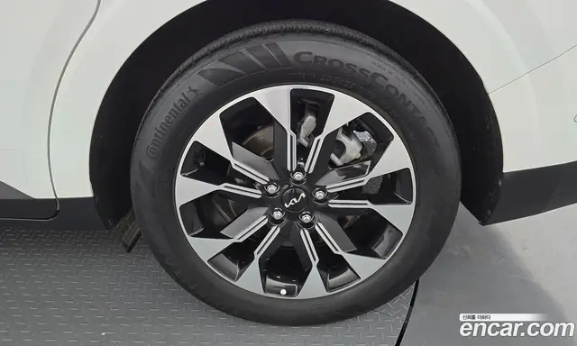 Kia Carnival 2023 2.2 автомат (гидро), миниатюра 6