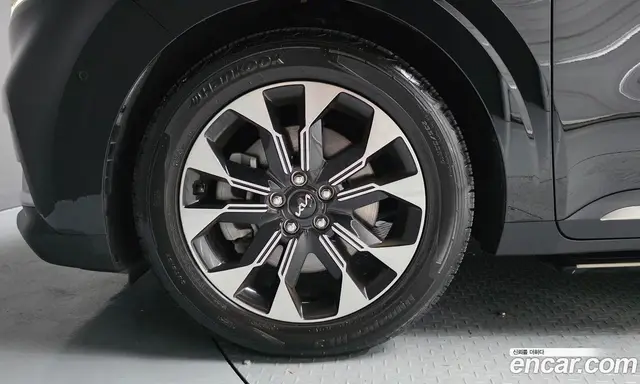 Kia Carnival 2023 3.5 автомат (гидро), миниатюра 5