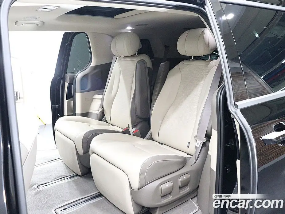 Kia Carnival 2024 2.2 автомат (гидро), фото 16