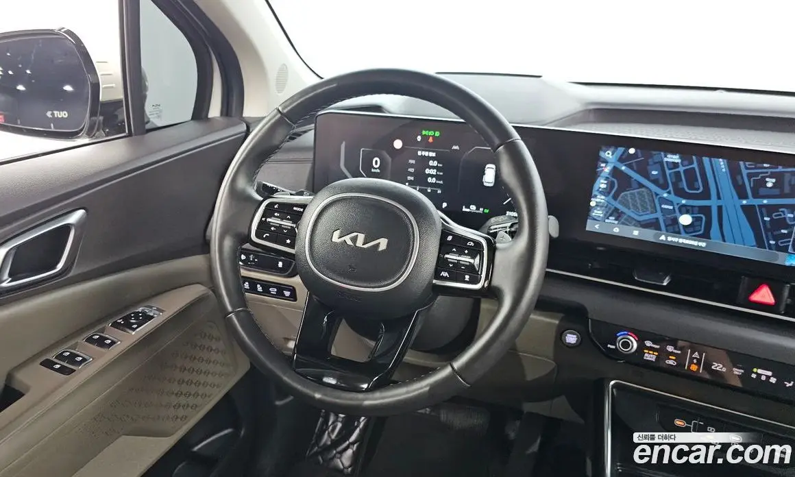 Kia Carnival 2024 1.6 автомат (гидро), фото 13