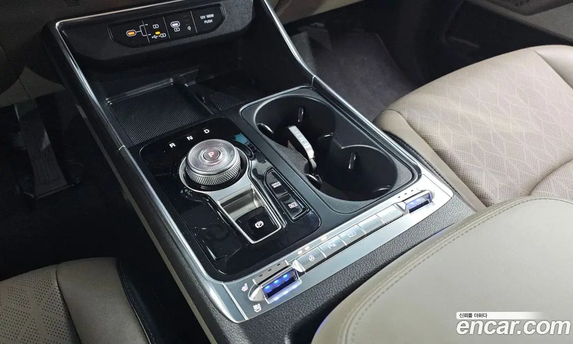 Kia Carnival 2024 1.6 автомат (гидро), фото 9