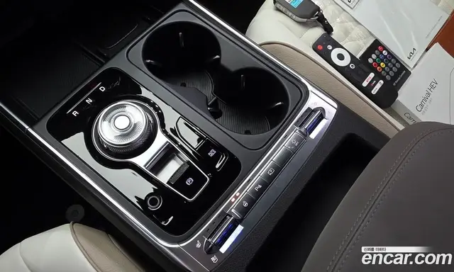Kia Carnival 2025 1.6 автомат (гидро), миниатюра 12