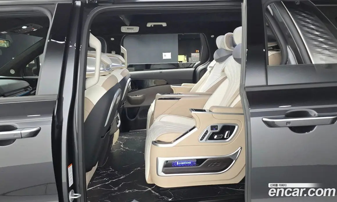 Kia Carnival 2025 1.6 автомат (гидро), фото 16