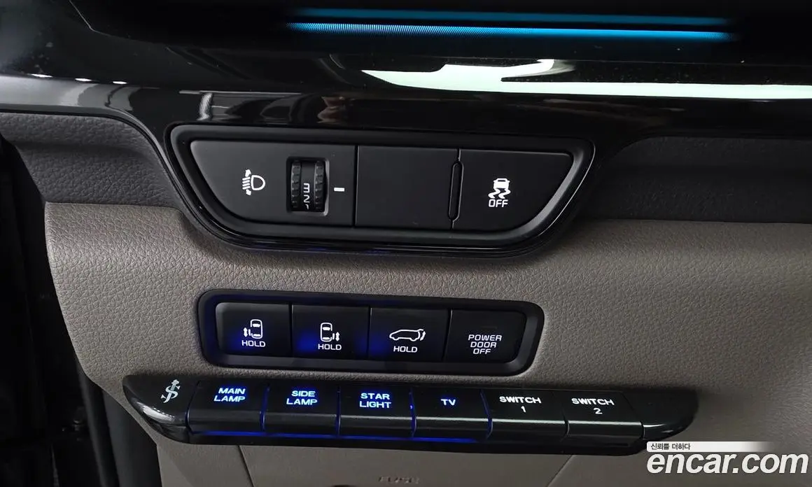 Kia Carnival 2025 1.6 автомат (гидро), фото 30