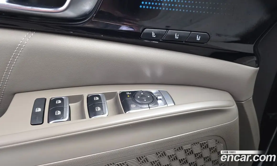 Kia Carnival 2025 1.6 автомат (гидро), фото 34