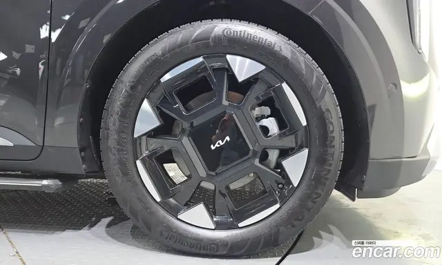Kia Carnival 2025 1.6 автомат (гидро), миниатюра 7